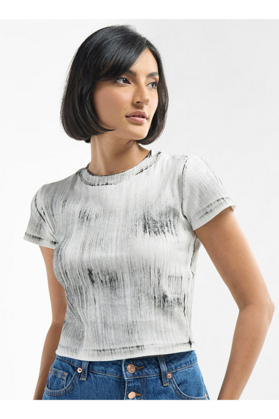 FAV All-Over Print Crew Neck T-shirt with Short Sleeves