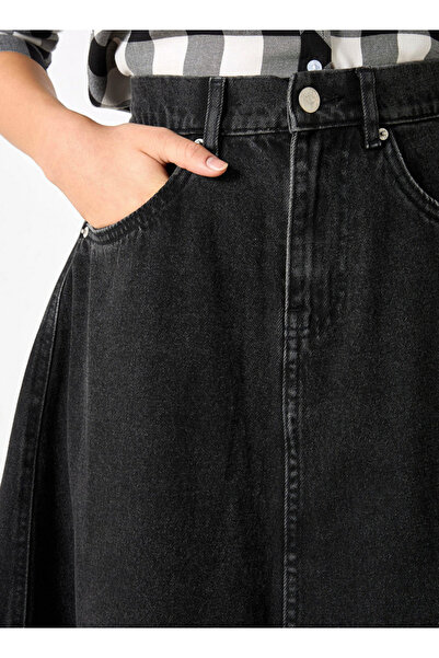 Lee Cooper Solid A-line Denim Midi Skirt with Pockets