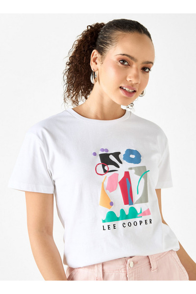 Lee Cooper Graphic Print Crew Neck T-shirt With Short Sleeves