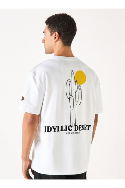 Lee Cooper تي شيرت مطبوع بقصّة مريحة وأكمام قصيرة
