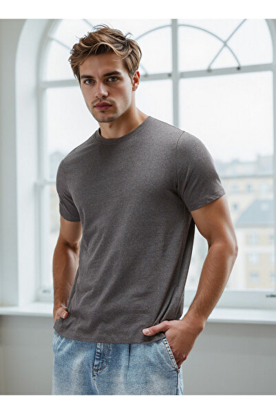 FAV Plain Regular Fit T-shirt with Round Neck and Short Sleeves