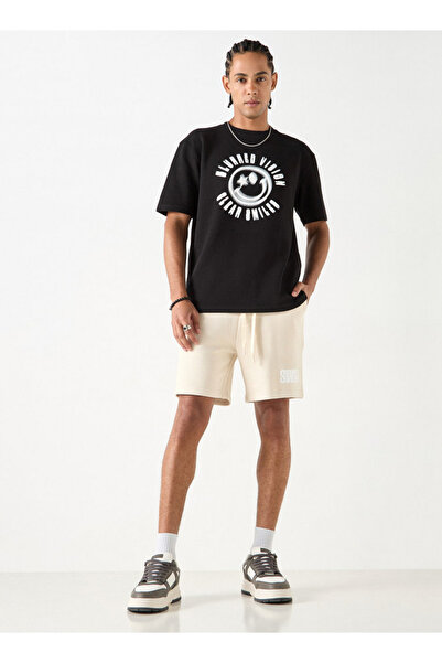 SP Characters Graphic Print T-shirt with Short Sleeves and Crew Neck