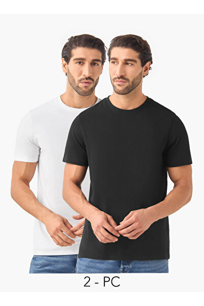 FAV مجموعة من قطعتين - تي شيرت بقصّة عادية