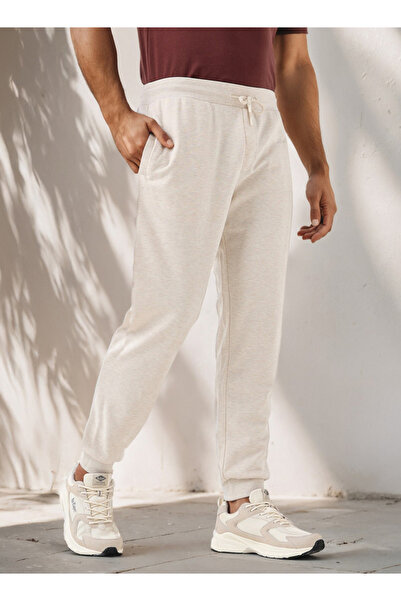 FAV بنطال رياضي بقصّة عادية مع جيوب