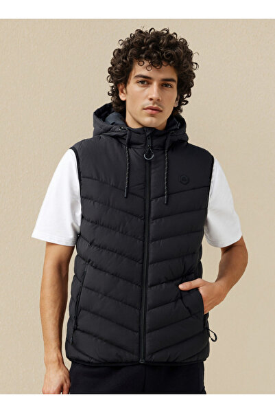 Kappa سترة رجالية منفوخة بدون أكمام