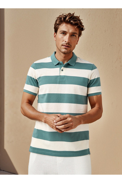 FAV قميص بولو مخطط هيكلي