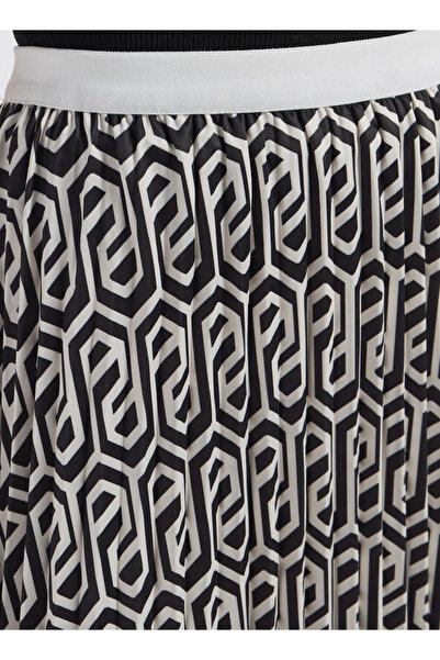 FAV All-Over Print A-line Skirt with Elasticated Waistband