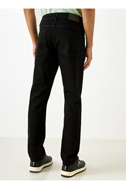 Lee Cooper Slim Fit Jeans With Pockets