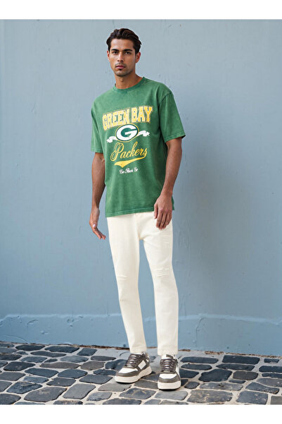 SP Characters Textured T Shirt