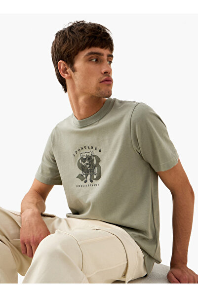 FAV Spongebob Square Pants Print T-shirt with Crew Neck