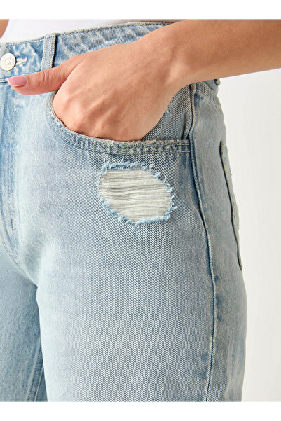 Lee Cooper Ripped Detail Jeans With Pockets