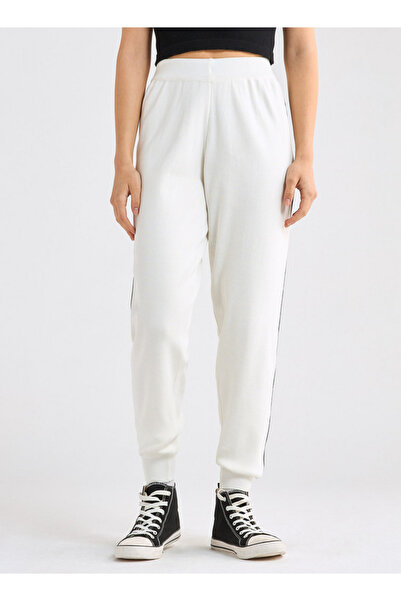 FAV Panelled Joggers With Ribbed Waistband And Pockets