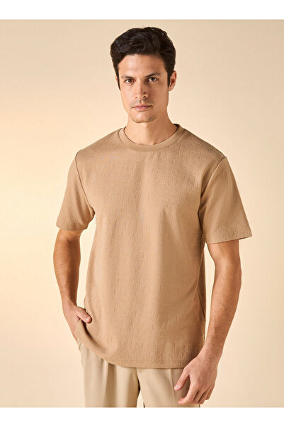 Iconic تي شيرت منقوش بأكمام قصيرة