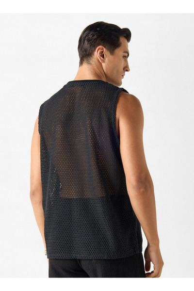 Iconic Textured Sleeveless T-shirt with Crew Neck