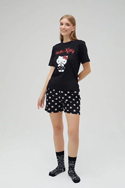Hello Kitty Lisanslı Baskılı Kısa Kollu Şortlu Pijama Takımı