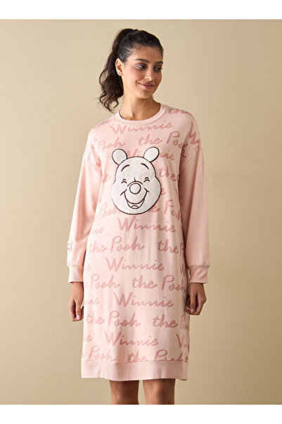 FAV قميص نوم بأكمام طويلة مزين برسومات ويني ذا بوه