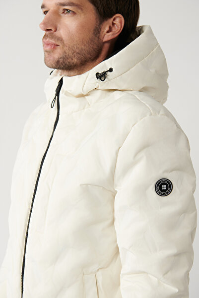 Avva Men's White Hooded Water Repellent Windproof Puffer Jacket with Carrying Strap A32Y6041