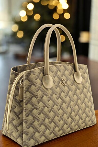 QUB CLUB Women's Mink Classic Handbag