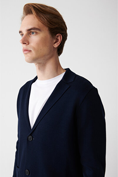Avva Herren-Strickjacke aus Wollmischung in Marineblau mit Monokragen A32y5004