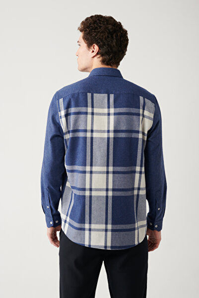 Avva Чоловіча сорочка з синім коміром на ґудзиках, картатим візерунком, фланелева, комфортного крою A32Y2119