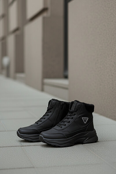 Zerenyus Γυναικείες αθλητικές μπότες με εξαιρετικά ελαφριά ορθοπεδική σόλα και ζεστή επένδυση - Προτιμήστε το στενό κορμό σε μέγεθος 1 νούμερο μεγαλύτερο!