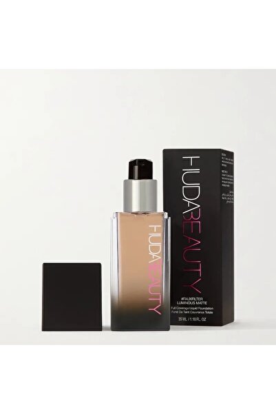 Huda Beauty كريم الاساس -الدرجه 120لا