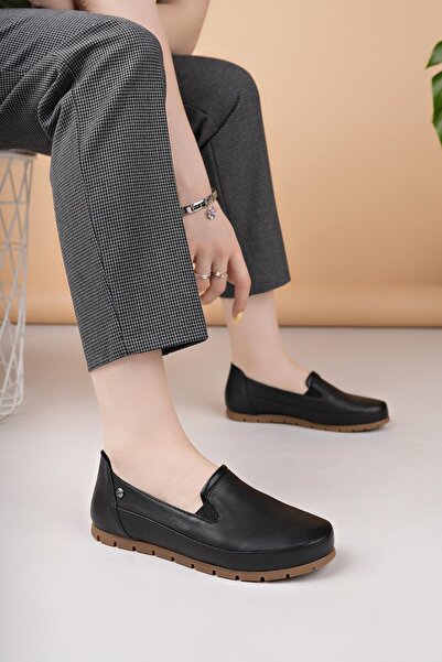 Mammamia D25YA 3595 Чорні жіночі туфлі з натуральної шкіри