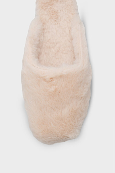 Capone Outfitters Cecile Women's Plush Closed Toe Slippers