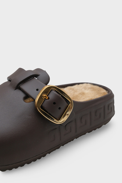 Capone Outfitters Γυναικείες παντόφλες Daisy