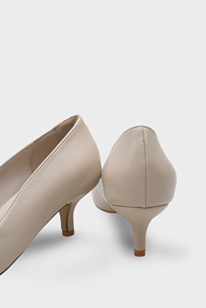 Capone Outfitters Veronica Mid-Heeled Pointed Toe Genuine Leather Lining Women's Stiletto