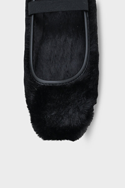 Capone Outfitters Ollie Women's Plush Laced Ballerinas