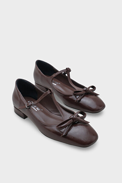 Capone Outfitters Suzi Flat Toe Strap Buckle Women's Ballerinas