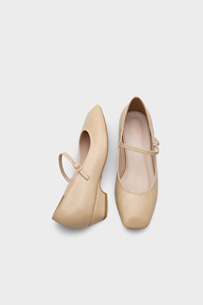 Capone Outfitters Darline Low Heel Blunt Toe Strap Mary Jane Women's Shoes