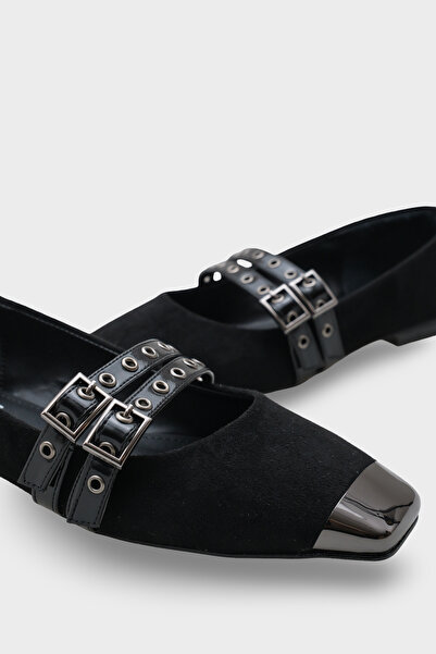 Capone Outfitters Erinn Metal Blunt Toe Stone Ballerinas