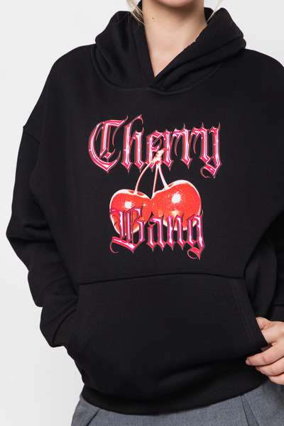 Bak Moda هودي أسود كبير الحجم مطبوع عليه Cherry Gang للجنسين