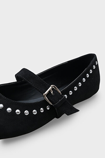 Capone Outfitters Penelop Round Toe Women's Ballerinas with Metal Accessories and Buckle, Faux Suede