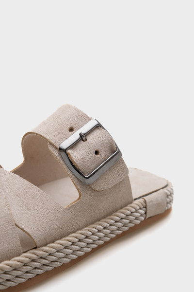 Capone Outfitters Angele Cross Strap Women's Sandals