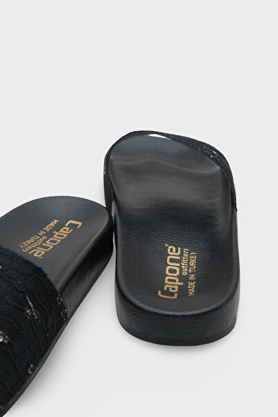 Capone Outfitters Papuci pentru femei Maurise