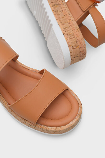 Capone Outfitters Bertie Women's Strappy Sandals with Wedge Heels