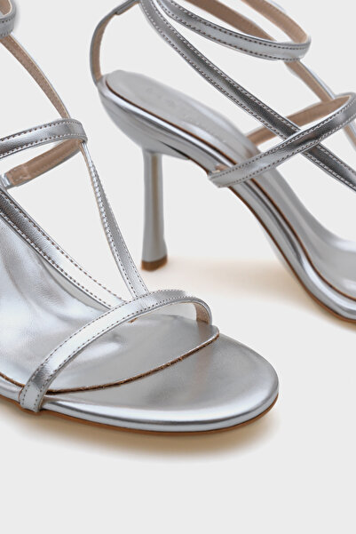 Capone Outfitters Ella Round Toe Strappy High Heel Women's Sandals