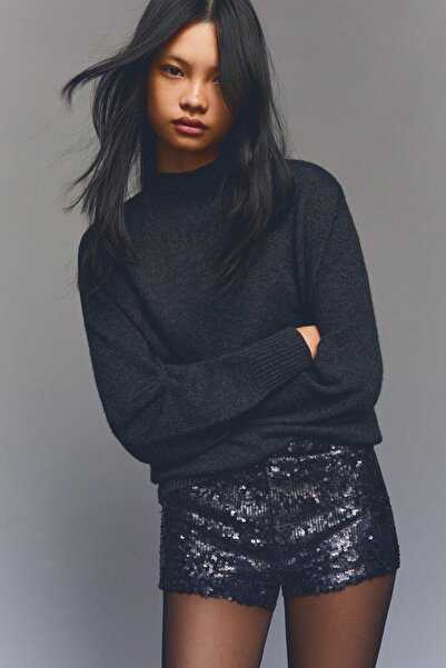 Bershka Kısa mini pullu