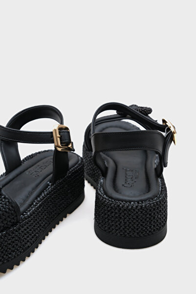 Capone Outfitters Vanda Wooden Single Buckle Leopard Straw Wedge Heeled Women's Sandals