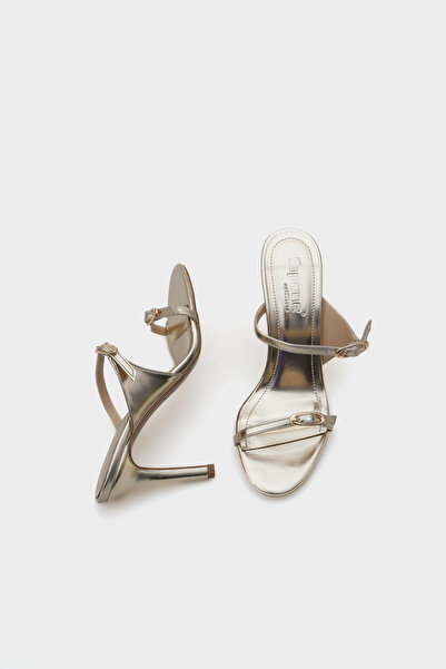 Capone Outfitters Stylové dámské pantofle Lucky Heeled Double Banded Metallic