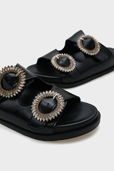 Capone Outfitters Marice Stone Buckle Flat Heeled Women's Slippers