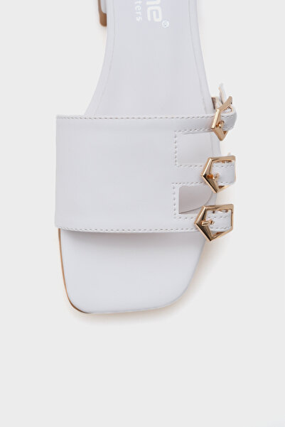 Capone Outfitters Lesley Short Heeled Blunt Toe Buckle Women's Slippers