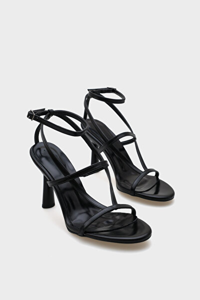 Capone Outfitters Ella Round Toe Strappy High Heel Women's Sandals