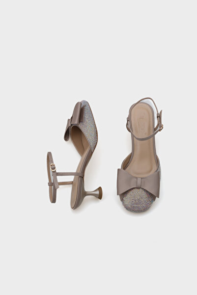 Capone Outfitters Phoebe Blunt Stone Toe Bow Satin Ankle Strap Medium Heeled Women's Stylish Shoes