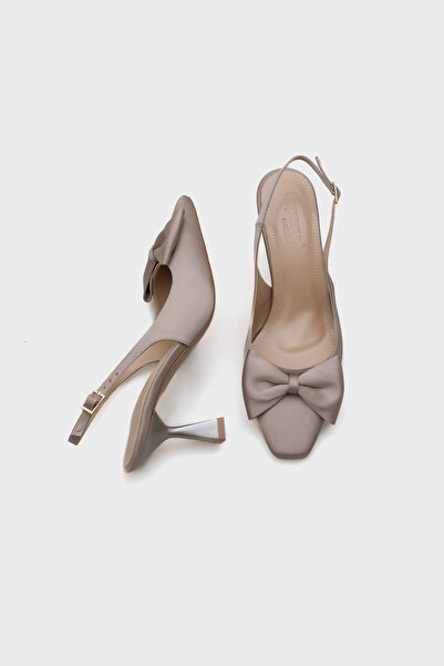 Capone Outfitters Pam Blunt Pointed Toe Bow Open Back Satin Women's Shoes