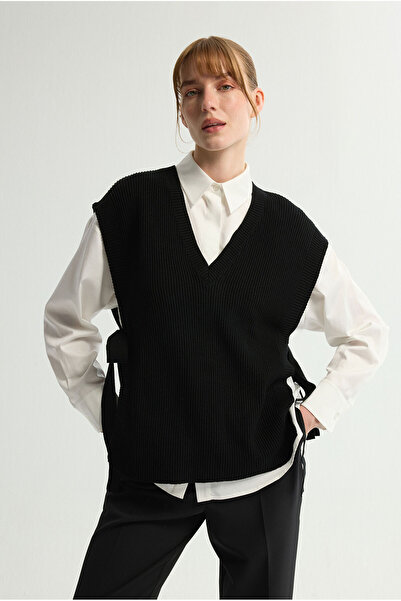 Love My Body V Yaka Yandan Bağlamalı Triko Süveter