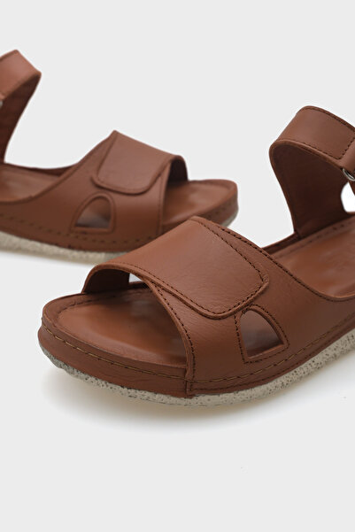 Capone Outfitters Emily Leather Comfort Anatomical Women's Sandals